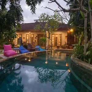 https://villa-bale-seminyak.hotelsseminyak.net